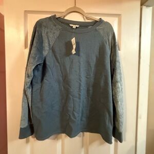 American Eagle Outfitters Slate Blue Crewneck